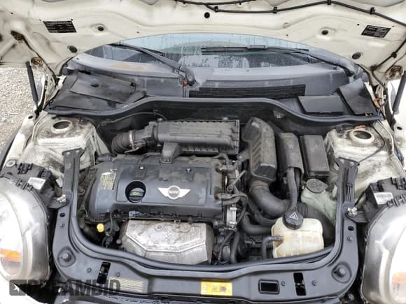 ✅ 2014 MINI Convertible • VIN: WMWZN3C55ET860996 • Lot: 43663525. Wystawiony na Copart z przebiegiem 140 387 mil. Bezpłatny archiwum sprzedaży aukcyjnych z USA i szczegółowy raport historii pojazdu na DreamBid. Zdjęcie 12.