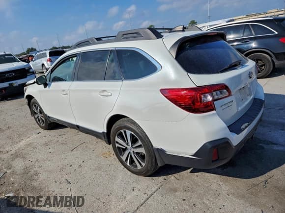 ✅ 2019 Subaru Outback Limited • VIN: 4S4BSENC7K3383872 • Лот: 94147205. Опубликован ранее на Copart с пробегом 71 471 миль. Бесплатный доступ к архиву аукционных продаж из США и подробный отчёт об истории автомобиля на DreamBid. Изображение 2.