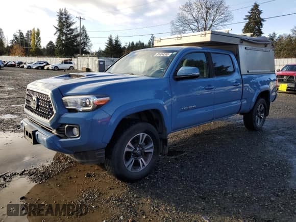 ✅ 2019 Toyota Tacoma SR5 • VIN: 5TFDZ5BN2KX039812 • Лот: 91484565. Опубликован ранее на Copart с пробегом 101 223 миль. Бесплатный доступ к архиву аукционных продаж из США и подробный отчёт об истории автомобиля на DreamBid. Изображение 1.