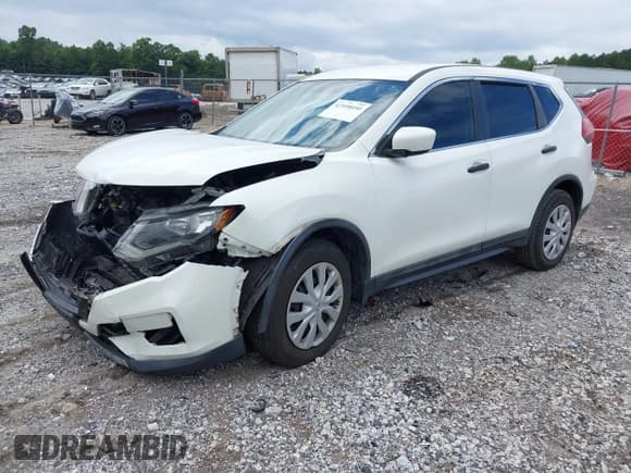 ✅ 2017 Nissan Rogue SL • VIN: 5N1AT2MV1HC811261 • Lot: 42958050. Wystawiony na IAAI z przebiegiem 111 702 mil. Bezpłatny archiwum sprzedaży aukcyjnych z USA i szczegółowy raport historii pojazdu na DreamBid. Zdjęcie 2.