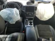 ✅ 2019 Jeep Grand Cherokee Laredo E • VIN: 1C4RJEAG7KC556577 • Lot: 91267885. Wystawiony na Copart z przebiegiem 92 566 mil. Bezpłatny archiwum sprzedaży aukcyjnych z USA i szczegółowy raport historii pojazdu na DreamBid. Zdjęcie 8.