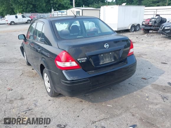 ✅ 2010 Nissan Versa 1.6 Base • VIN: 3N1CC1AP5AL378232 • Lot: 42419190. Listed on IAAI with 309,583 mi. Free auction sales archive from the USA and detailed vehicle history report at DreamBid. Image 3.