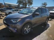✅ 2018 Toyota RAV4 XLE • VIN: JTMRFREV2JJ209279 • Lot: 84954225. Wystawiony na Copart z przebiegiem 99 463 mil. Bezpłatny archiwum sprzedaży aukcyjnych z USA i szczegółowy raport historii pojazdu na DreamBid. Zdjęcie 1.