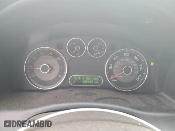 ✅ 2008 Ford Taurus X SEL • VIN: 1FMDK02WX8GA23393 • Lot: 47027734. Wystawiony na Copart z przebiegiem 185 485 mil. Bezpłatny archiwum sprzedaży aukcyjnych z USA i szczegółowy raport historii pojazdu na DreamBid. Zdjęcie 9.