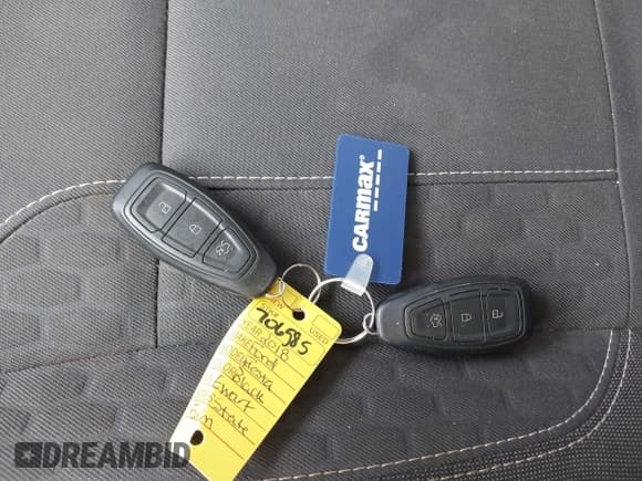 ✅ 2018 Ford Fiesta ST • VIN: 3FADP4GX4JM103174 • Lot: 43616487. Wystawiony na IAAI z przebiegiem 117 435 mil. Bezpłatny archiwum sprzedaży aukcyjnych z USA i szczegółowy raport historii pojazdu na DreamBid. Zdjęcie 11.