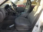 ✅ 2004 Ford Explorer XLS • VIN: 1FMZU72K74ZB32575 • Lot: 92208355. Wystawiony na Copart z przebiegiem 118 257 mil. Bezpłatny archiwum sprzedaży aukcyjnych z USA i szczegółowy raport historii pojazdu na DreamBid. Zdjęcie 7.