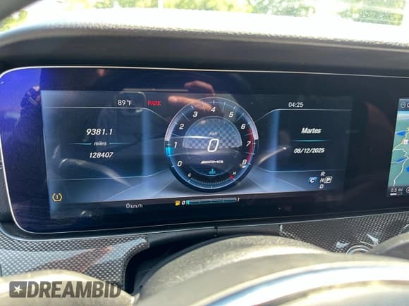 ✅ 2017 Mercedes-Benz E 43 AMG • VIN: WDDZF6EB3HA157942 • Лот: 68978385. Опубликован ранее на Copart с пробегом 128 407 миль. Бесплатный доступ к архиву аукционных продаж из США и подробный отчёт об истории автомобиля на DreamBid. Изображение 8.