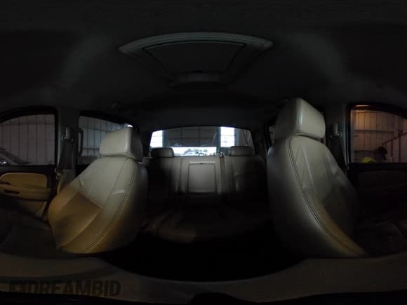 ✅ 2007 Chevrolet Silverado 2500HD 1LT • VIN: 1GCHK23K47F508534 • Lot: 42926776. Wystawiony na IAAI z przebiegiem 240 062 mil. Bezpłatny archiwum sprzedaży aukcyjnych z USA i szczegółowy raport historii pojazdu na DreamBid. Zdjęcie 18.