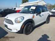 ✅ 2013 MINI Countryman • VIN: WMWZB3C56DWR35601 • Лот: 42689147. Опубликован ранее на IAAI с пробегом 80 024 миль. Бесплатный доступ к архиву аукционных продаж из США и подробный отчёт об истории автомобиля на DreamBid. Изображение 2.