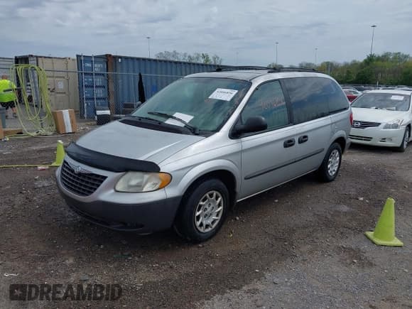 ✅ 2002 Chrysler Voyager • VIN: 1C4GJ25392B742544 • Lot: 42046856. Wystawiony na IAAI z przebiegiem 139 233 mil. Bezpłatny archiwum sprzedaży aukcyjnych z USA i szczegółowy raport historii pojazdu na DreamBid. Zdjęcie 2.