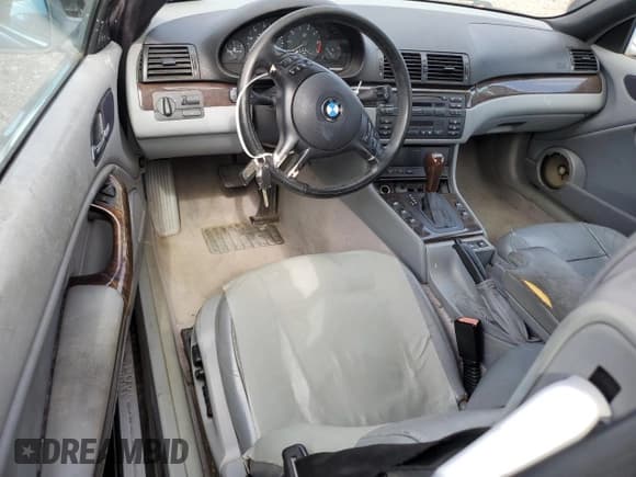 ✅ 2002 BMW 3 Series 325Ci • VIN: WBABS33462PG86557 • Lot: 80813875. Listed on Copart with 198,000 mi. Free auction sales archive from the USA and detailed vehicle history report at DreamBid. Image 8.