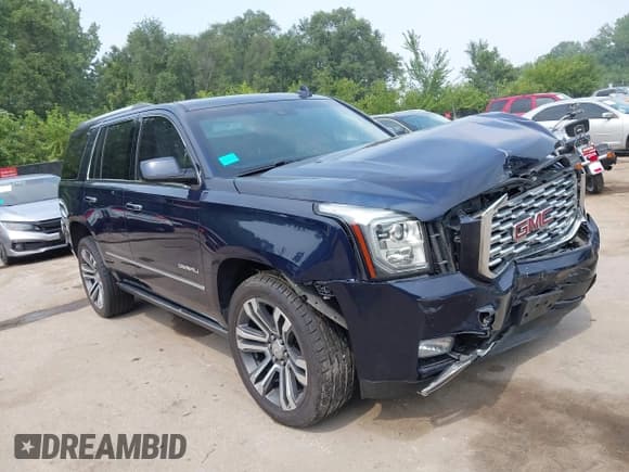 ✅ 2018 GMC Yukon Denali • VIN: 1GKS2CKJ5JR209326 • Lot: 42897764. Listed on IAAI with 105,252 mi. Free auction sales archive from the USA and detailed vehicle history report at DreamBid. Image 1.