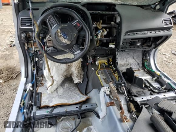 ✅ 2018 Subaru WRX STI • VIN: JF1VA2M6XJ9820621 • Lot: 68940035. Wystawiony na Copart z przebiegiem Nie podano. Bezpłatny archiwum sprzedaży aukcyjnych z USA i szczegółowy raport historii pojazdu na DreamBid. Zdjęcie 8.