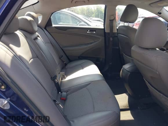 2011 Hyundai Sonata SE with VIN 5NPEC4ABXBH186172, listed as a IAAI auction lot 42737877 with 89,732 mi miles and . Bid and sale history available at DreamBid. Image 8.