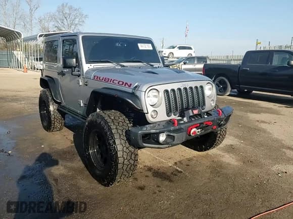 ✅ 2016 Jeep Wrangler Rubicon • VIN: 1C4BJWCG0GL170403 • Lot: 44132165. Listed on Copart with 124,557 mi. Free auction sales archive from the USA and detailed vehicle history report at DreamBid. Image 14.
