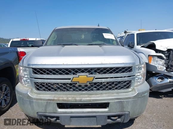 ✅ 2013 Chevrolet Silverado 2500HD LT • VIN: 1GC1KXCG7DF148259 • Lot: 42806211. Listed on IAAI with 350,072 mi. Free auction sales archive from the USA and detailed vehicle history report at DreamBid. Image 12.
