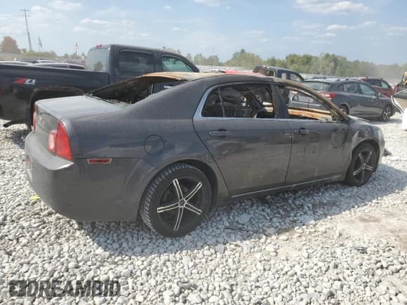 ✅ 2010 Chevrolet Malibu 1LT • VIN: 1G1ZC5EB7AF234732 • Лот: 72131324. Опубликован ранее на Copart с пробегом Не указан. Бесплатный доступ к архиву аукционных продаж из США и подробный отчёт об истории автомобиля на DreamBid. Изображение 3.