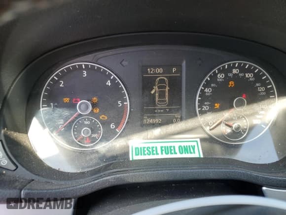 ✅ 2013 Volkswagen Passat SE • VIN: 1VWBN7A36DC001666 • Lot: 53302045. Listed on Copart with 124,992 mi. Free auction sales archive from the USA and detailed vehicle history report at DreamBid. Image 9.