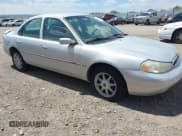 ✅ 2000 Ford Contour SE Fleet • VIN: 1FAFP66L8YK131192 • Lot: 42934038. Wystawiony na IAAI z przebiegiem 85 246 mil. Bezpłatny archiwum sprzedaży aukcyjnych z USA i szczegółowy raport historii pojazdu na DreamBid. Zdjęcie 1.
