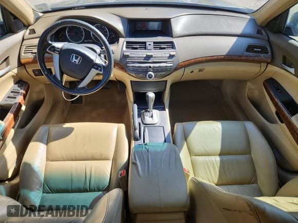 ✅ 2008 Honda Accord EX-L • VIN: 1HGCP36858A044090 • Лот: 86657355. Опубликован ранее на Copart с пробегом 92 801 миль. Бесплатный доступ к архиву аукционных продаж из США и подробный отчёт об истории автомобиля на DreamBid. Изображение 8.