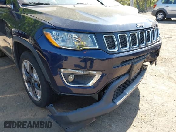 ✅ 2019 Jeep Compass Limited • VIN: 3C4NJDCB1KT680147 • Lot: 42117481. Wystawiony na IAAI z przebiegiem 132 743 mil. Bezpłatny archiwum sprzedaży aukcyjnych z USA i szczegółowy raport historii pojazdu na DreamBid. Zdjęcie 6.