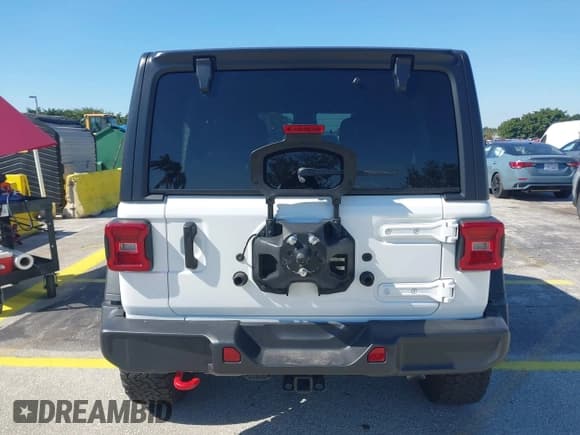 ✅ 2024 Jeep Wrangler Rubicon • VIN: 1C4PJXFG9RW336006 • Лот: 43709104. Опубликован ранее на IAAI с пробегом 24 665 миль. Бесплатный доступ к архиву аукционных продаж из США и подробный отчёт об истории автомобиля на DreamBid. Изображение 16.