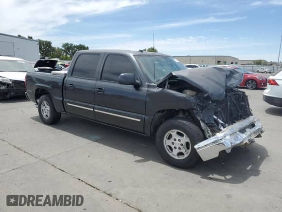 ✅ 2004 Chevrolet Silverado 1500 LS • VIN: 2GCEC13T641327733 • Лот: 62231835. Опубликован ранее на Copart с пробегом Не указан. Бесплатный доступ к архиву аукционных продаж из США и подробный отчёт об истории автомобиля на DreamBid. Изображение 4.