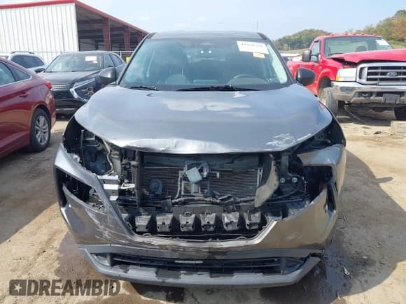 ✅ 2021 Nissan Rogue S • VIN: 5N1AT3AB7MC835400 • Lot: 43266721. Wystawiony na IAAI z przebiegiem 50 207 mil. Bezpłatny archiwum sprzedaży aukcyjnych z USA i szczegółowy raport historii pojazdu na DreamBid. Zdjęcie 13.