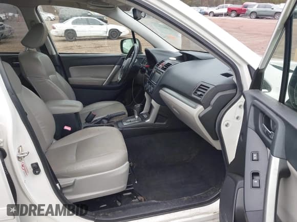 ✅ 2014 Subaru Forester Touring • VIN: JF2SJAPC5EH425252 • Lot: 43847572. Listed on IAAI with 213,349 mi. Free auction sales archive from the USA and detailed vehicle history report at DreamBid. Image 5.