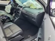 ✅ 2008 Dodge Caliber • VIN: 1B3HB68F78D620455 • Lot: 85897585. Wystawiony na Copart z przebiegiem Nie podano. Bezpłatny archiwum sprzedaży aukcyjnych z USA i szczegółowy raport historii pojazdu na DreamBid. Zdjęcie 6.