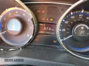 ✅ 2013 Hyundai Sonata SE • VIN: 5NPEC4AB5DH647569 • Lot: 72998874. Listed on Copart with 113,330 mi. Free auction sales archive from the USA and detailed vehicle history report at DreamBid. Image 9.