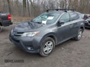 ✅ 2015 Toyota RAV4 LE • VIN: 2T3BFREV5FW385351 • Lot: 42018128. Listed on IAAI with 176,818 mi. Free auction sales archive from the USA and detailed vehicle history report at DreamBid. Image 17.