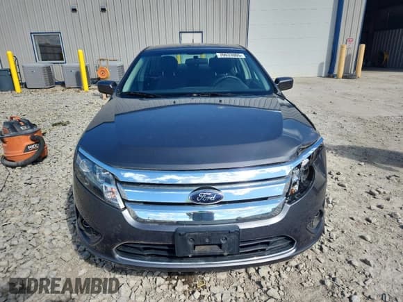 ✅ 2012 Ford Fusion SE • VIN: 3FAHP0HG4CR380325 • Лот: 70033005. Опубликован ранее на Copart с пробегом 122 769 миль. Бесплатный доступ к архиву аукционных продаж из США и подробный отчёт об истории автомобиля на DreamBid. Изображение 5.