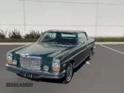 ✅ 1970 Mercedes-Benz 250 • VIN: 11402312002052 • Лот: 85952865. Опубликован ранее на Copart с пробегом 90 370 миль. Бесплатный доступ к архиву аукционных продаж из США и подробный отчёт об истории автомобиля на DreamBid. Изображение 11.