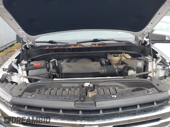 ✅ 2020 Chevrolet Silverado 1500 LT • VIN: 1GCRYDED8LZ202474 • Lot: 43424023. Listed on IAAI with 77,597 mi. Free auction sales archive from the USA and detailed vehicle history report at DreamBid. Image 10.