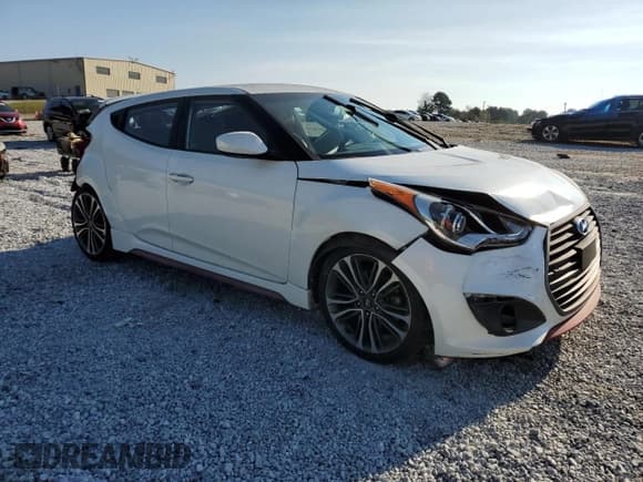 ✅ 2016 Hyundai Veloster Turbo R-Spec • VIN: KMHTC6AE9GU293753 • Lot: 72411954. Wystawiony na Copart z przebiegiem 79 039 mil. Bezpłatny archiwum sprzedaży aukcyjnych z USA i szczegółowy raport historii pojazdu na DreamBid. Zdjęcie 4.