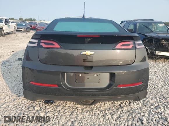 ✅ 2014 Chevrolet Volt • VIN: 1G1RE6E4XEU166185 • Lot: 70527974. Wystawiony na Copart z przebiegiem Nie podano. Bezpłatny archiwum sprzedaży aukcyjnych z USA i szczegółowy raport historii pojazdu na DreamBid. Zdjęcie 6.