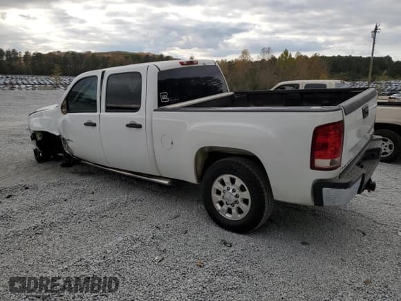 ✅ 2011 GMC Sierra 1500 • VIN: 1GT11ZC89BF158666 • Лот: 79890274. Опубликован ранее на Copart с пробегом Не указан. Бесплатный доступ к архиву аукционных продаж из США и подробный отчёт об истории автомобиля на DreamBid. Изображение 2.