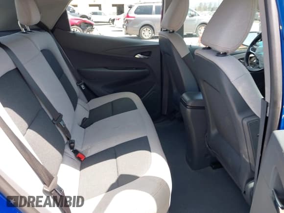 ✅ 2019 Chevrolet Bolt EV LT • VIN: 1G1FY6S05K4131965 • Lot: 42063331. Wystawiony na IAAI z przebiegiem 51 550 mil. Bezpłatny archiwum sprzedaży aukcyjnych z USA i szczegółowy raport historii pojazdu na DreamBid. Zdjęcie 8.