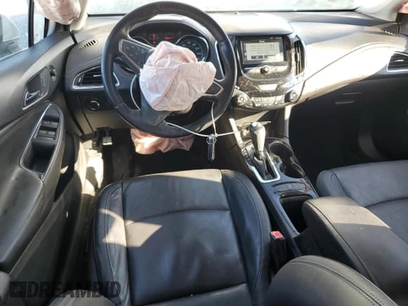 ✅ 2018 Chevrolet Cruze Premier • VIN: 3G1BF6SM7JS583695 • Lot: 86093815. Listed on Copart with 76,467 mi. Free auction sales archive from the USA and detailed vehicle history report at DreamBid. Image 8.