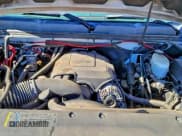 ✅ 2008 Chevrolet Silverado 2500HD Work Truck • VIN: 1GCHC24K38E164794 • Лот: 96022725. Опубликован ранее на Copart с пробегом 170 832 миль. Бесплатный доступ к архиву аукционных продаж из США и подробный отчёт об истории автомобиля на DreamBid. Изображение 7.