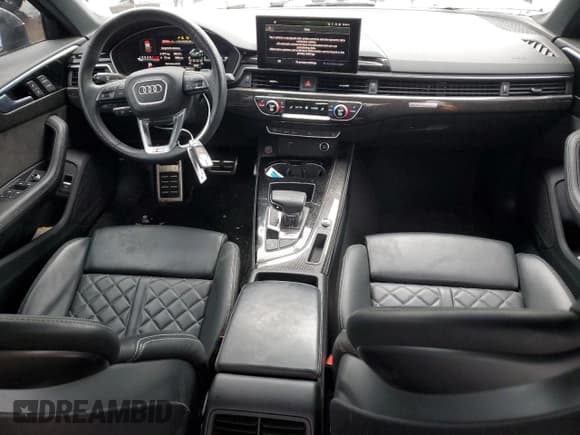 ✅ 2021 Audi S4 Premium Plus • VIN: WAUB4AF49MA020662 • Lot: 44776105. Listed on Copart with 47,620 mi. Free auction sales archive from the USA and detailed vehicle history report at DreamBid. Image 8.