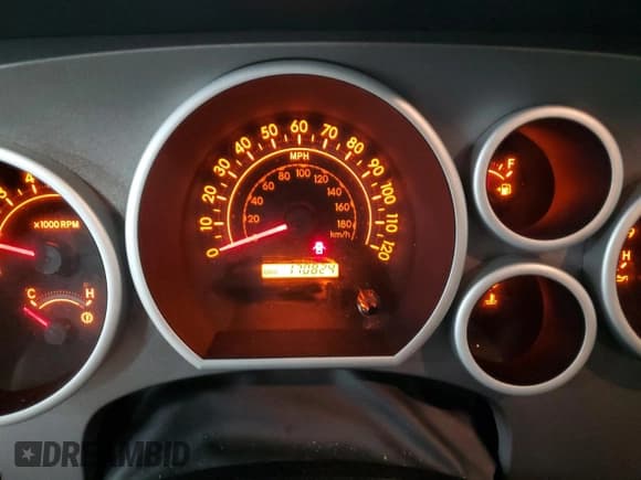 ✅ 2012 Toyota Tundra • VIN: 5TFDY5F16CX240396 • Lot: 52050995. Wystawiony na Copart z przebiegiem 170 824 mil. Bezpłatny archiwum sprzedaży aukcyjnych z USA i szczegółowy raport historii pojazdu na DreamBid. Zdjęcie 9.