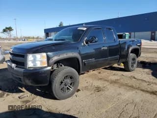 ✅ 2007 Chevrolet Silverado 1500 1LT • VIN: 1GCEK19037Z629203 • Lot: 90265995. Listed on Copart with 206,773 mi. Free auction sales archive from the USA and detailed vehicle history report at DreamBid. Image 1.