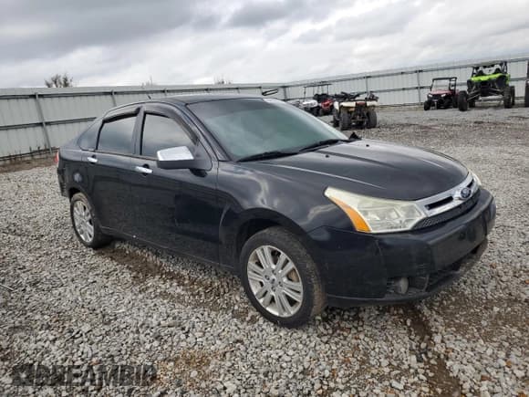 ✅ 2010 Ford Focus SEL • VIN: 1FAHP3HN2AW286499 • Lot: 84020115. Wystawiony na Copart z przebiegiem Nie podano. Bezpłatny archiwum sprzedaży aukcyjnych z USA i szczegółowy raport historii pojazdu na DreamBid. Zdjęcie 4.