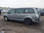 ✅ 2015 Dodge Grand Caravan SE • VIN: 2C4RDGBG2FR512095 • Lot: 43156864. Wystawiony na IAAI z przebiegiem 278 208 mil. Bezpłatny archiwum sprzedaży aukcyjnych z USA i szczegółowy raport historii pojazdu na DreamBid. Zdjęcie 14.