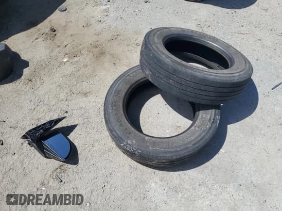 ✅ 2006 Saturn VUE • VIN: 5GZCZ33D96S851048 • Лот: 51473455. Опубликован ранее на Copart с пробегом 213 385 миль. Бесплатный доступ к архиву аукционных продаж из США и подробный отчёт об истории автомобиля на DreamBid. Изображение 13.