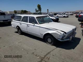 ✅ 1963 Plymouth Valiant • VIN: 1732542245 • Lot: 57292835. Wystawiony na Copart z przebiegiem 13 749 mil. Bezpłatny archiwum sprzedaży aukcyjnych z USA i szczegółowy raport historii pojazdu na DreamBid. Zdjęcie 4.