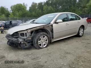 2010 Chevrolet Impala LT z VIN 2G1WB5EK1A1221679, wystawiony jako Copart lot #84594155 z przebiegiem 104 917 mil mil oraz Szkoda całkowita • Salvage title. Historia ofert i sprzedaży dostępna na DreamBid. Obrazek 1.