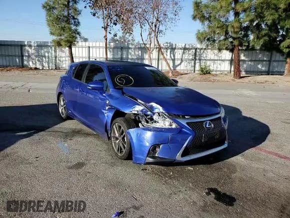 ✅ 2016 Lexus CT 200h • VIN: JTHKD5BH2G2253900 • Lot: 70802742. Wystawiony na Copart z przebiegiem 112 727 mil. Bezpłatny archiwum sprzedaży aukcyjnych z USA i szczegółowy raport historii pojazdu na DreamBid. Zdjęcie 11.